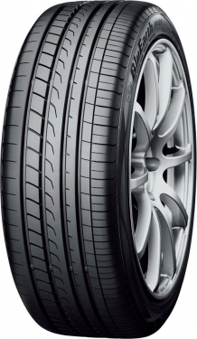 215/60 R17 96H