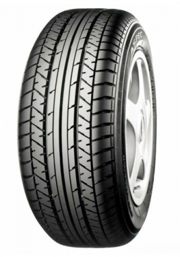 225/65 R17 102V