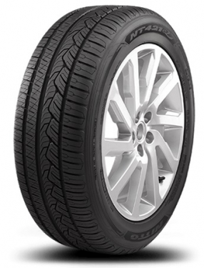 225/65 R17 106V